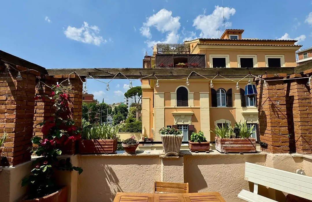 Elegant Suite Near The Vatican-1